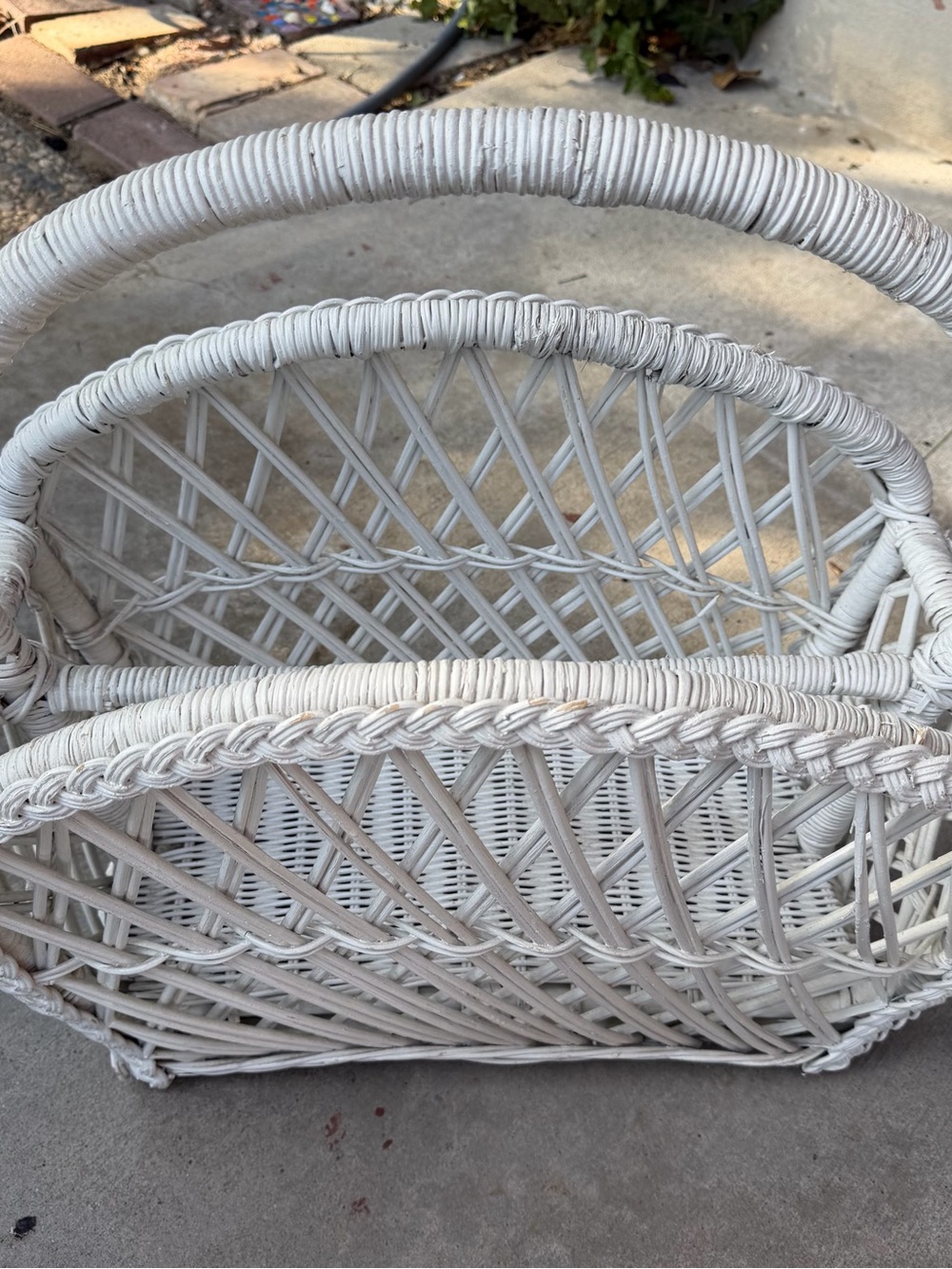 White Wicker Magazine Rack Basket - Home Accents
